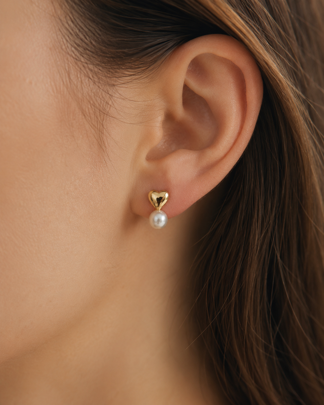 HEART METAL PEARL DROP EARRINGS