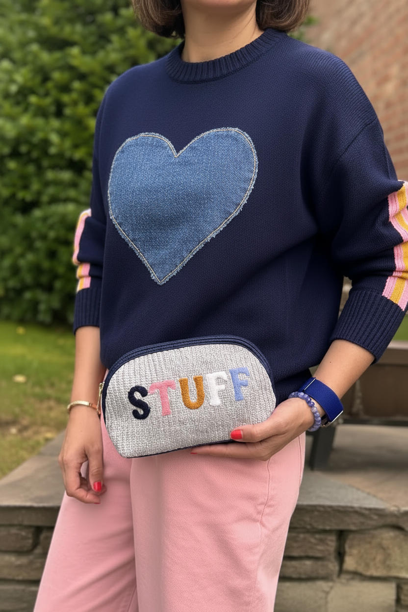 “STUFF” KNIT ZIP POUCH
