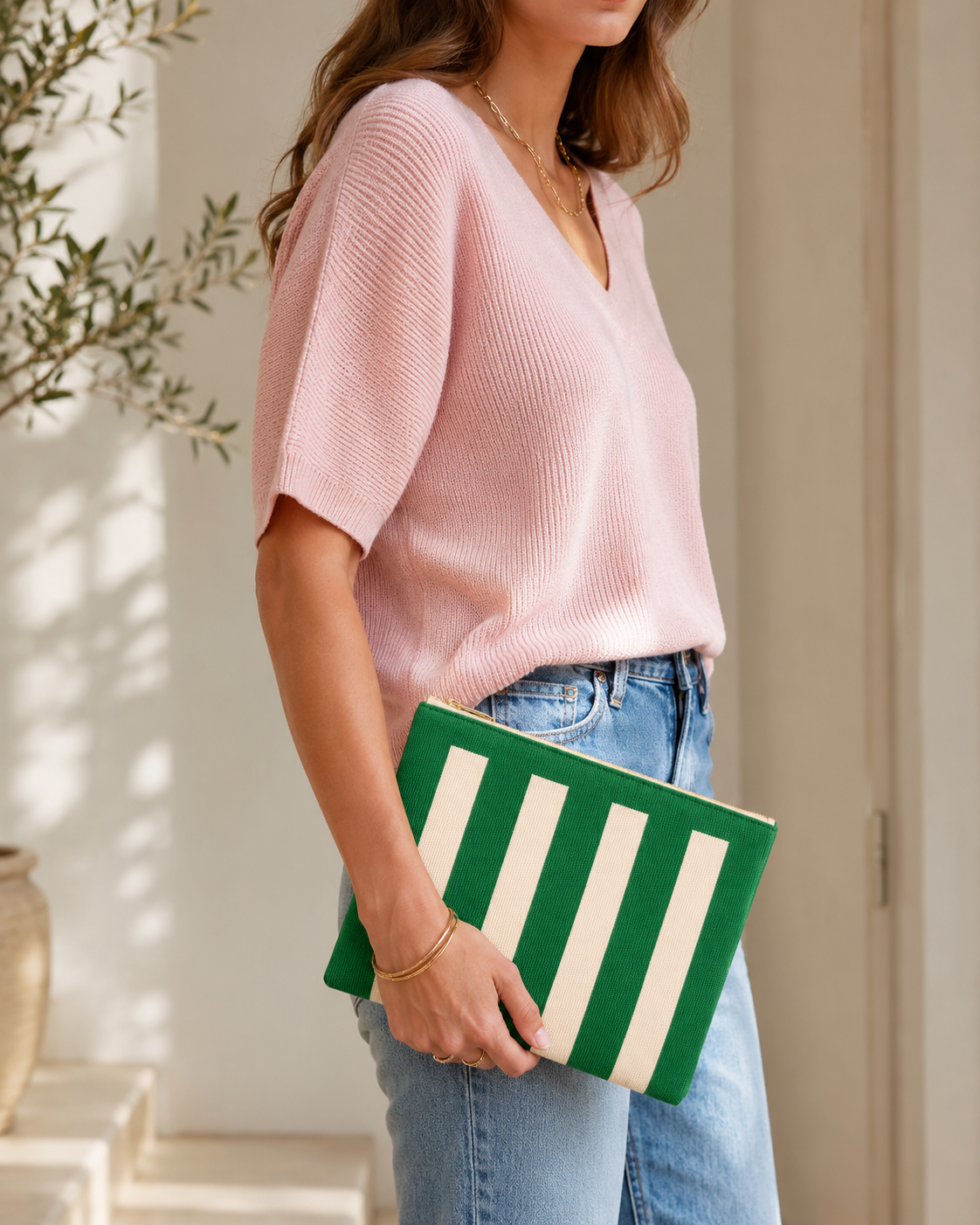 STRIPED KNIT ZIP POUCH
