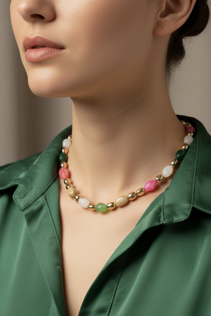 COLORED IRREGULAR BEADS NECKLACE