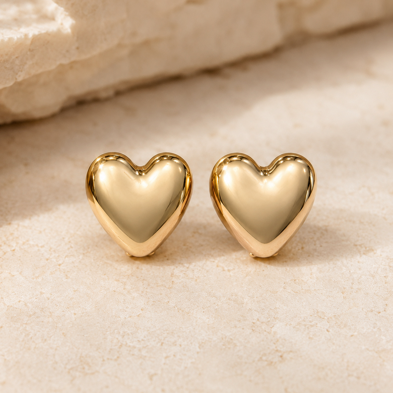 BUBBLE HEART HOOP EARRINGS