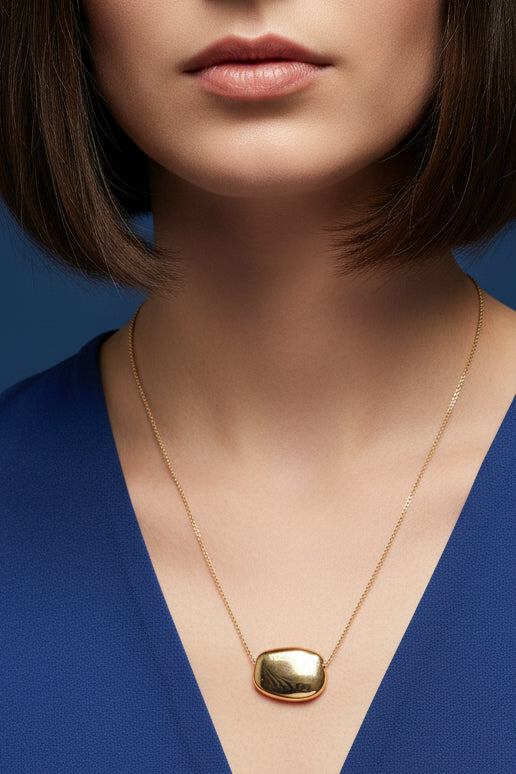 HIGH POLISH OVAL METAL NECKLACE