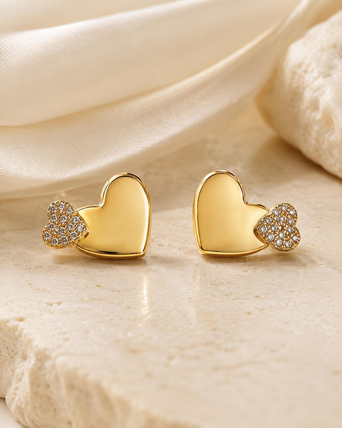 RHINESTONE METAL HEART POST EARRINGS