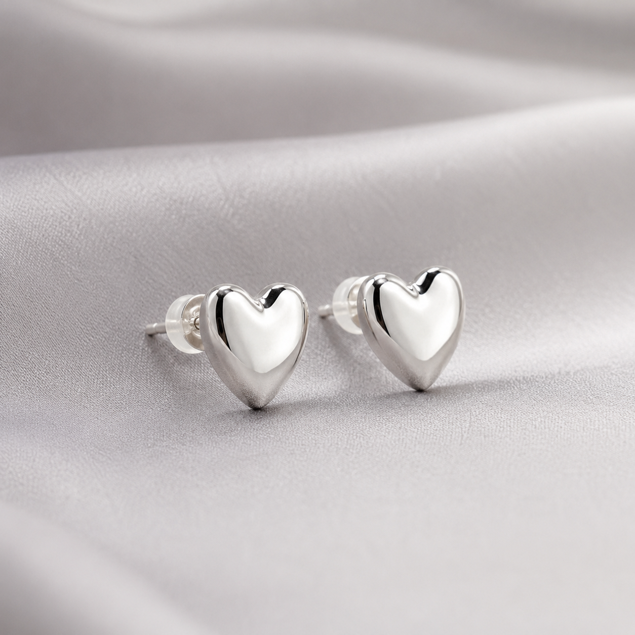 METAL STERLINGSILVER HEART POST EARRINGS