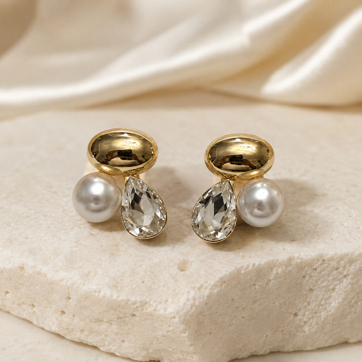 CUBIC ZIRCONIA PEARL STONE EARRINGS