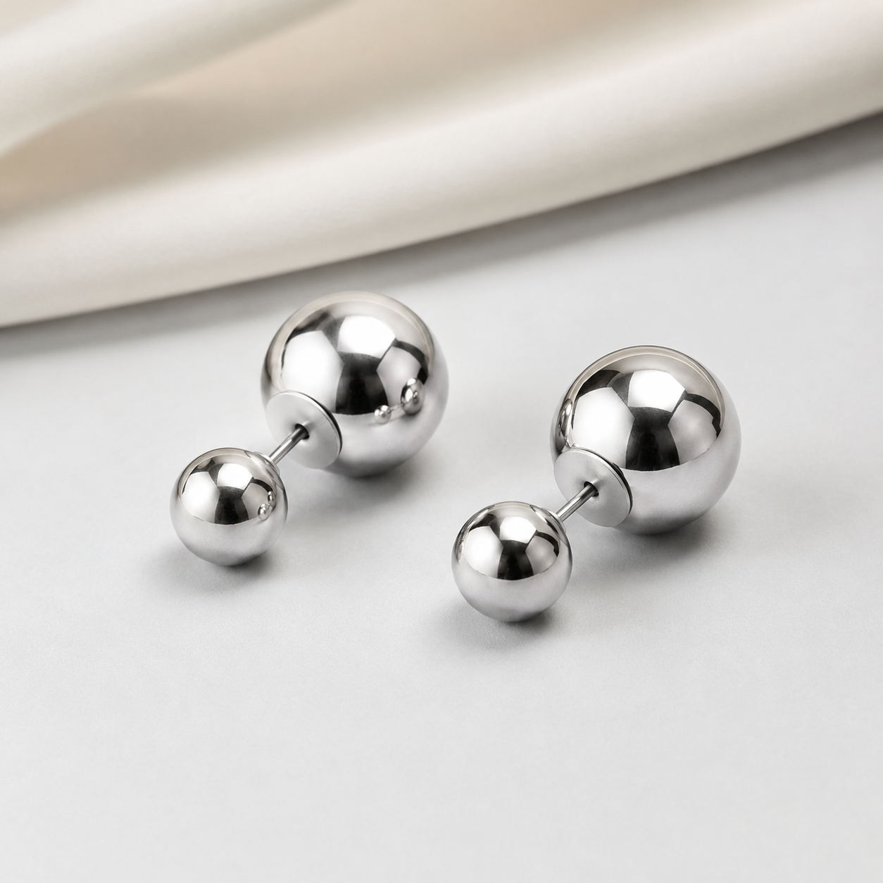 PEEKABOO DOUBLE-SIDE EARRINGS