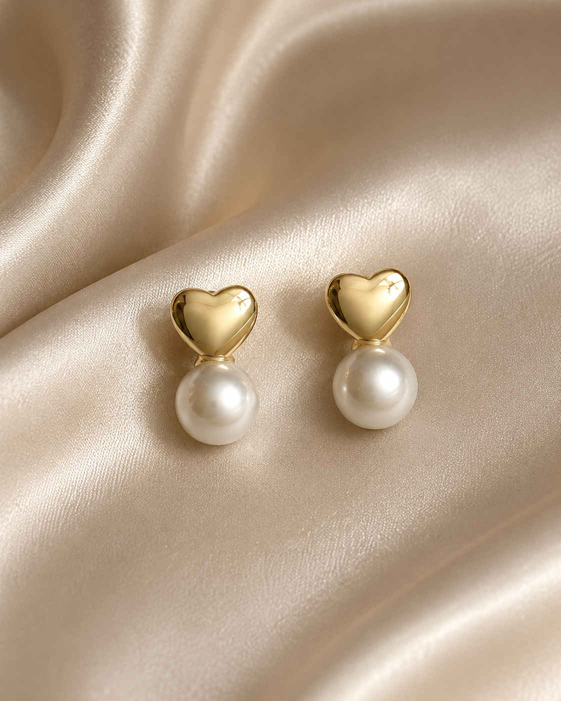 HEART METAL PEARL DROP EARRINGS