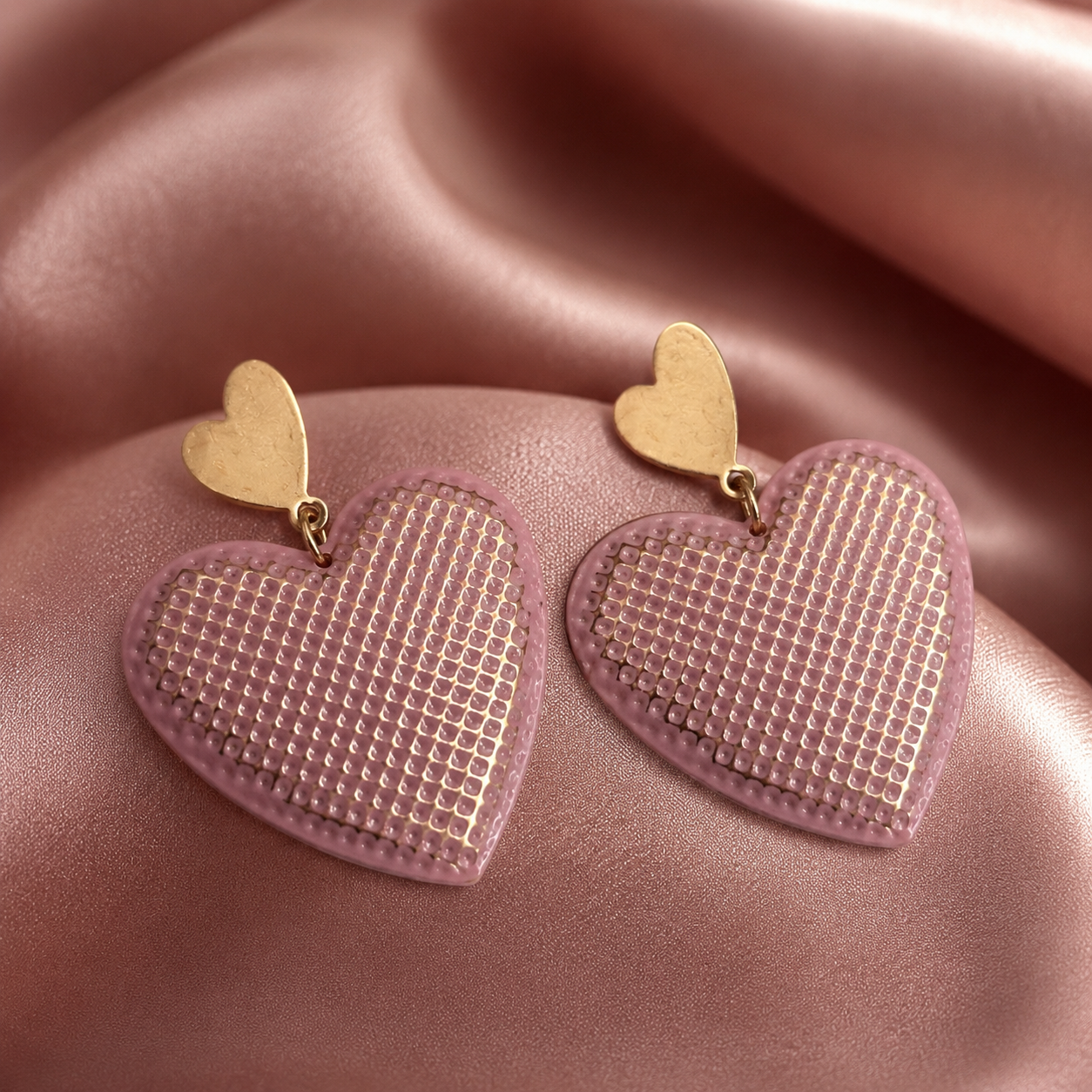 OVERSIZED SHIMMER HEART EARRINGS