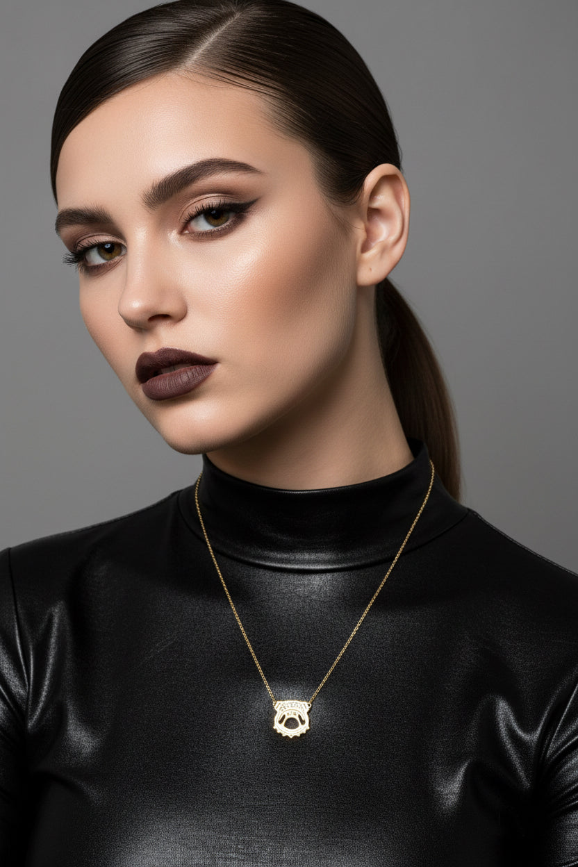 “MY BULLDOG” NECKLACE