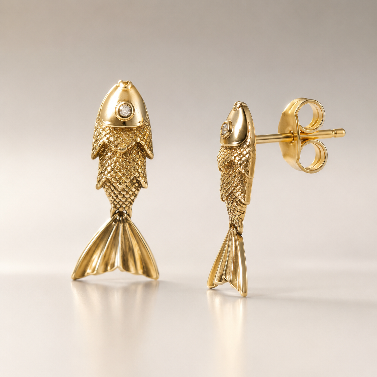SARDINE POST EARRINGS