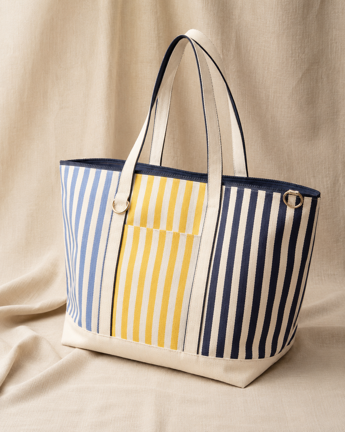 STRIPED OVERSIZED TOTE