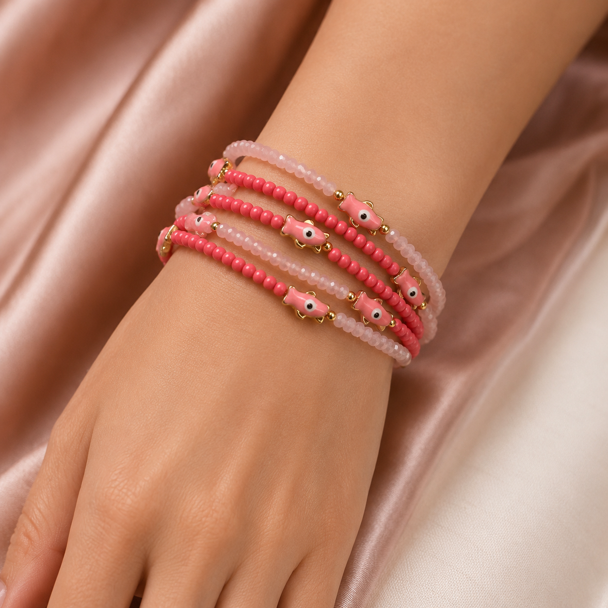 GLASS BEAD FISH MULTI STACKABLE ELASTIC BRACELET