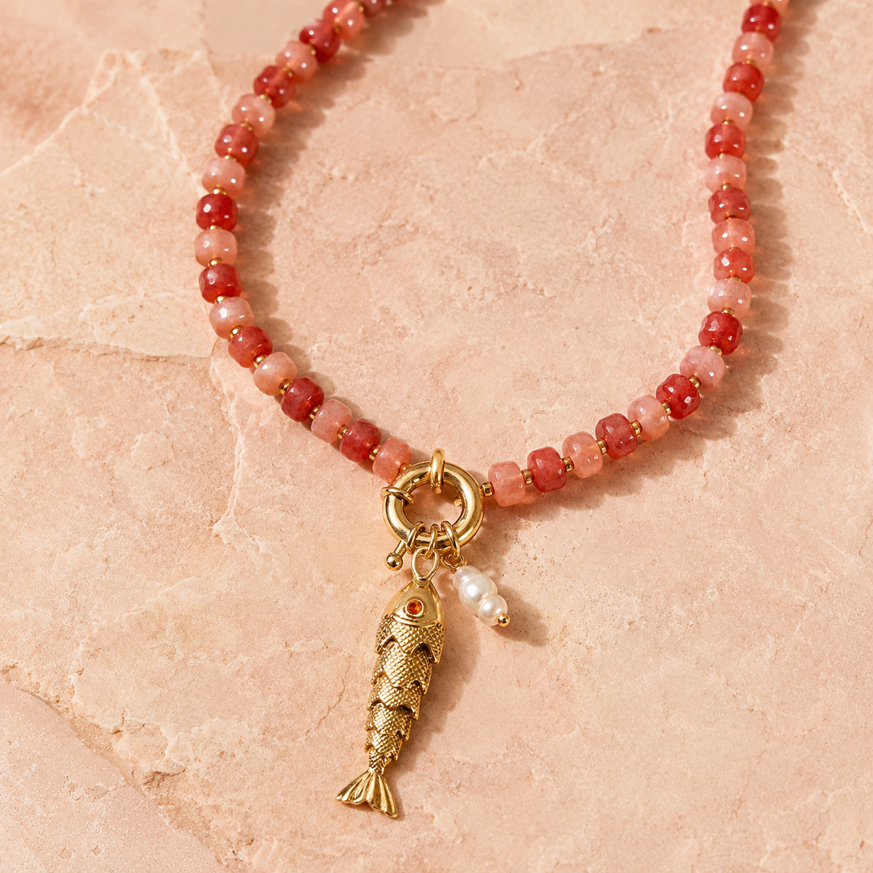 MARBLE BEAD FISH NECKLACE