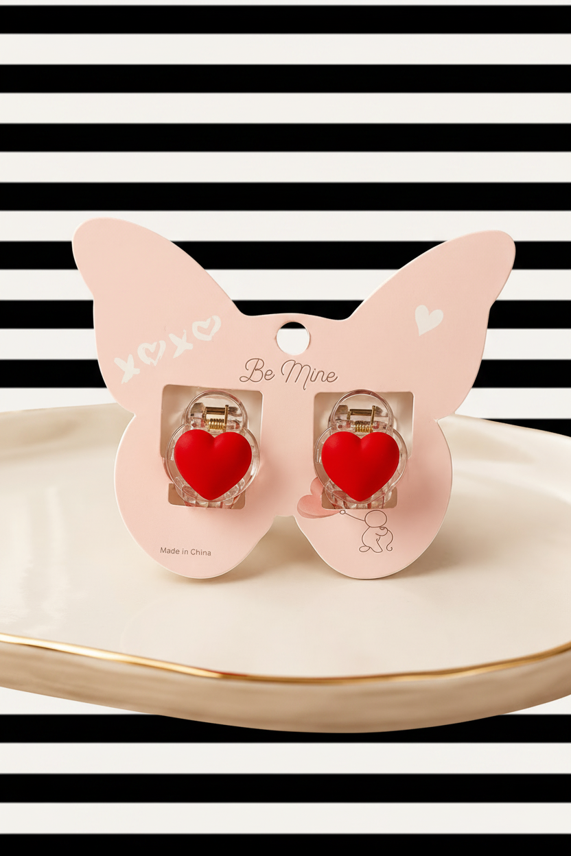 HEART HAIR CLAW - RED