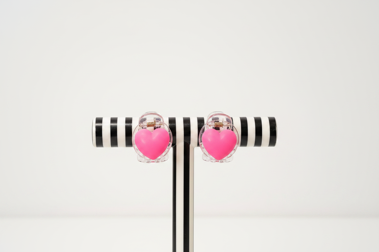 HEART HAIR CLAW - PINK