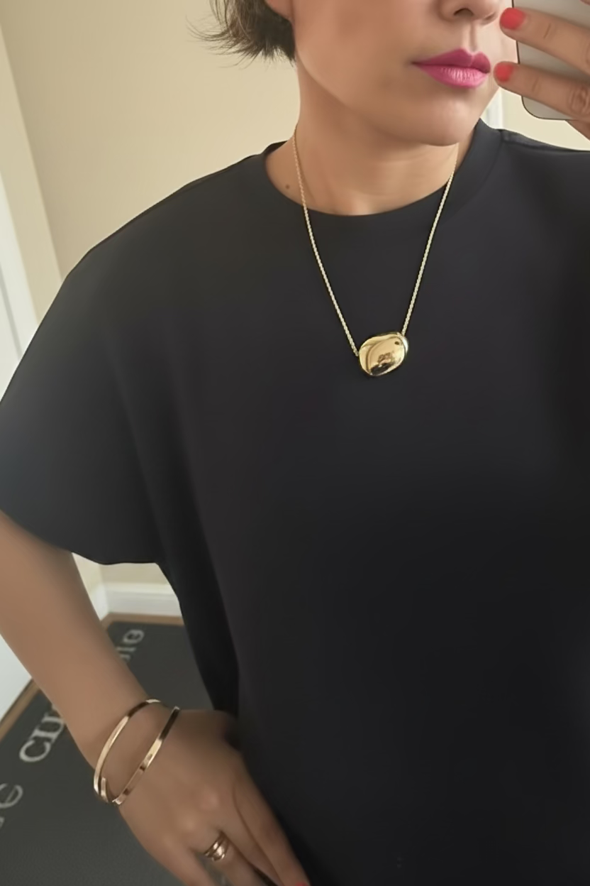 HIGH POLISH OVAL METAL NECKLACE